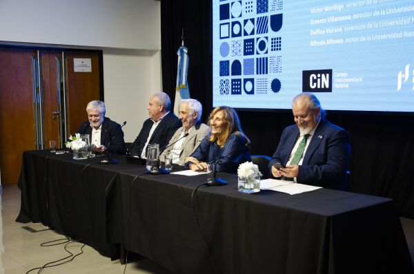 2025 12 02 PLENARIO 40 ANOS 0256